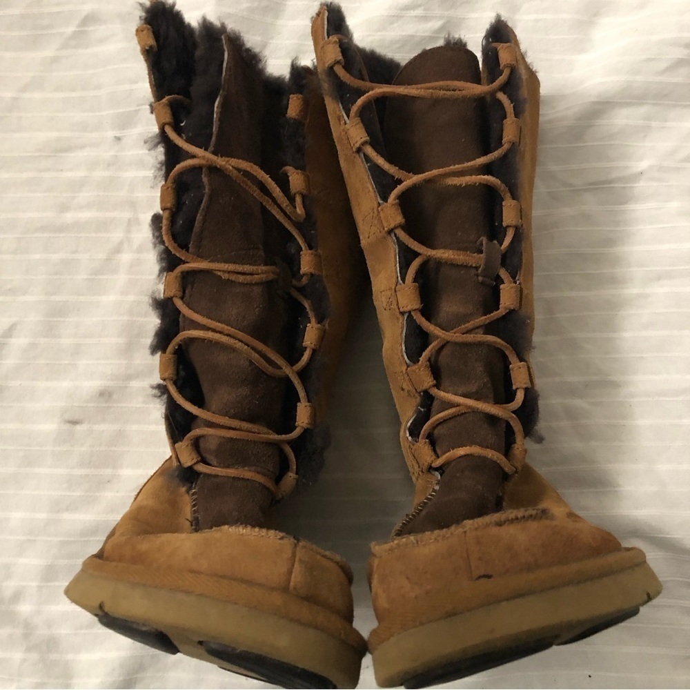 UGG Whitley Moccasin Boots Chestnut Suede Leather Tall Lace Up Women’s Size 6